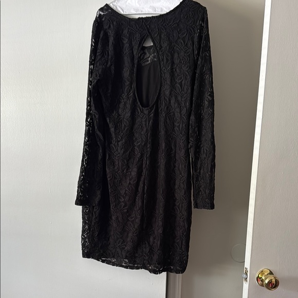 Material Girl Black Embellished Long Sleeve Sheath Dress - Picture 5 of 5